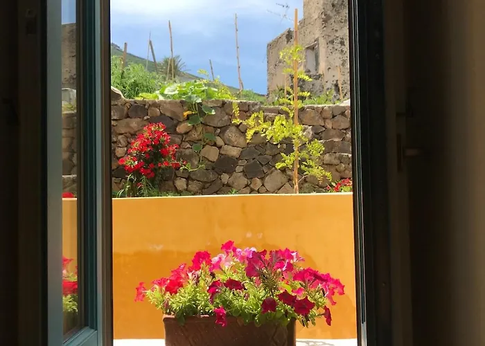 Salina Da Raffaele E Josefine Apartment *